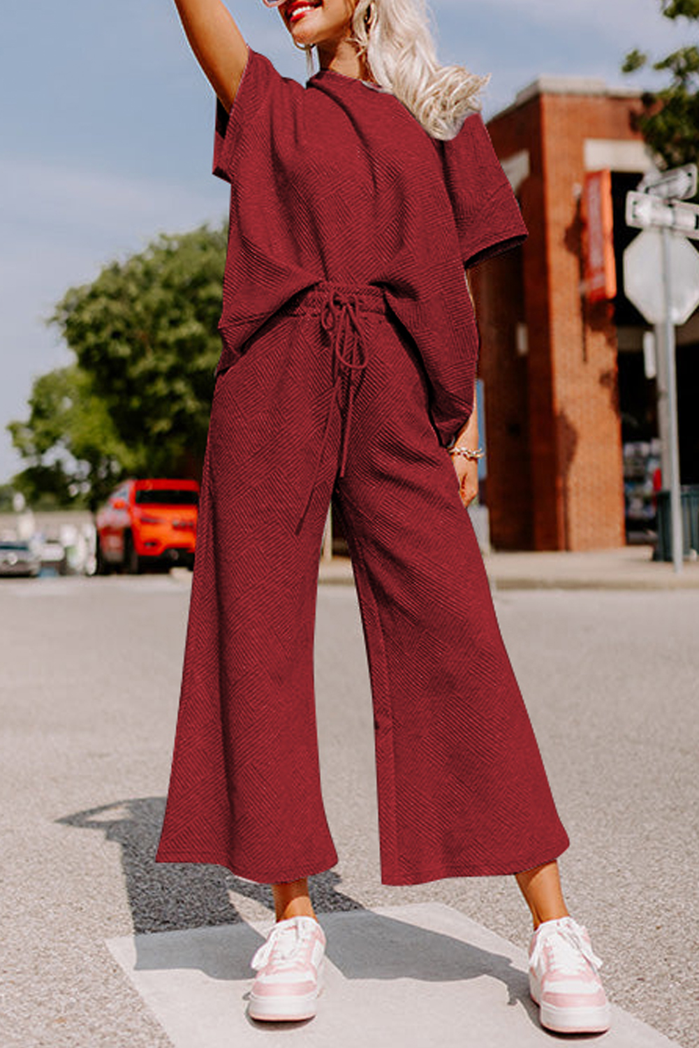 Black Textured Loose Fit T Shirt and Drawstring Pants Set - Image 16