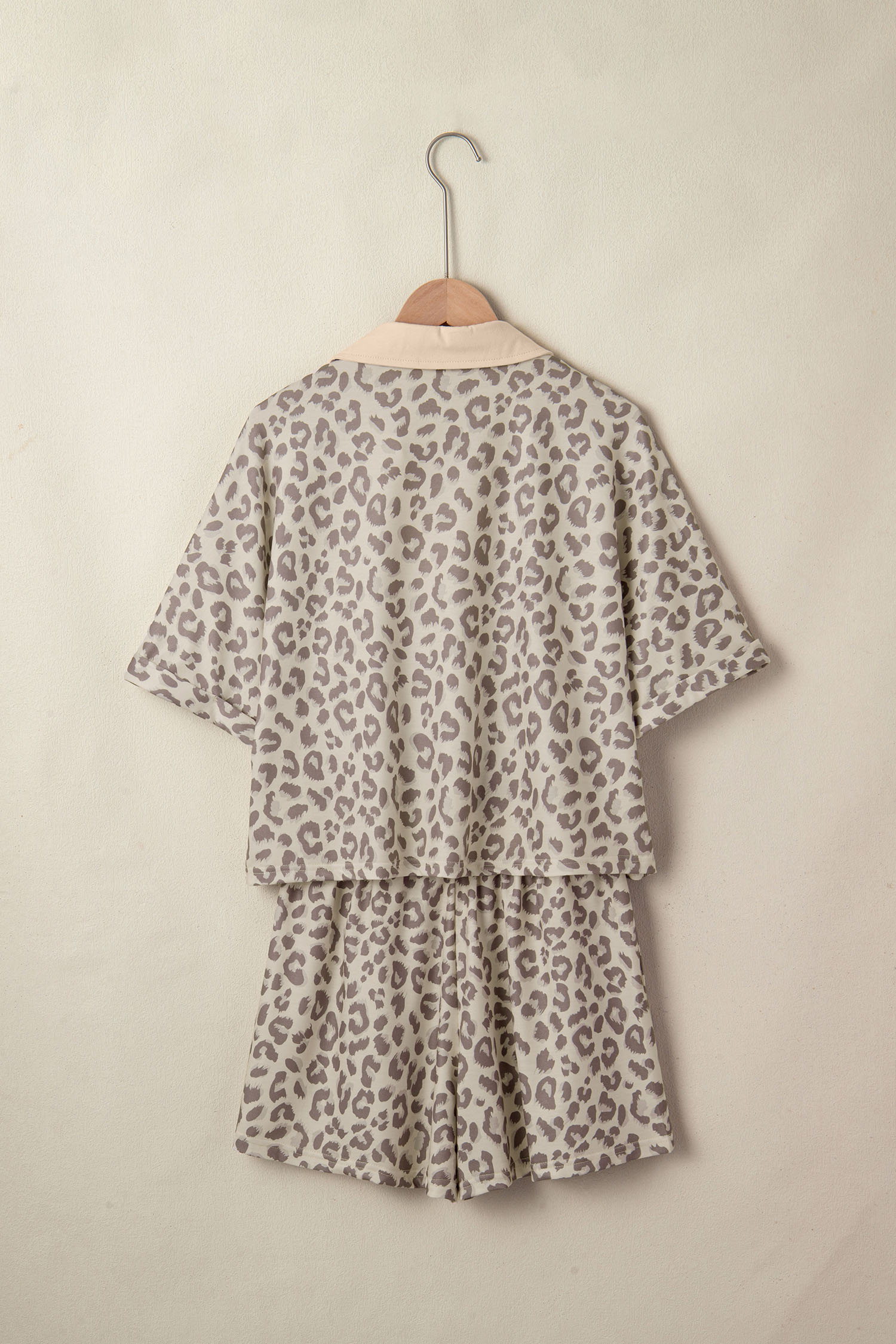 Rose V Neck Collar Leopard Printed 2pcs Short Set