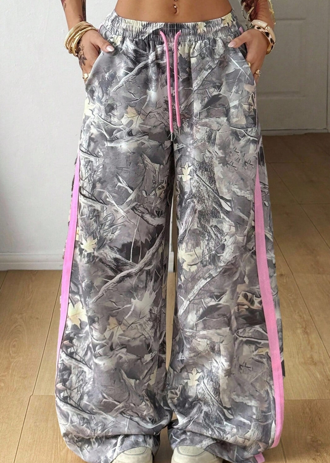 Gray Camo Woodland Print Color Block Detail Drawstring Wide Leg Sweatpants