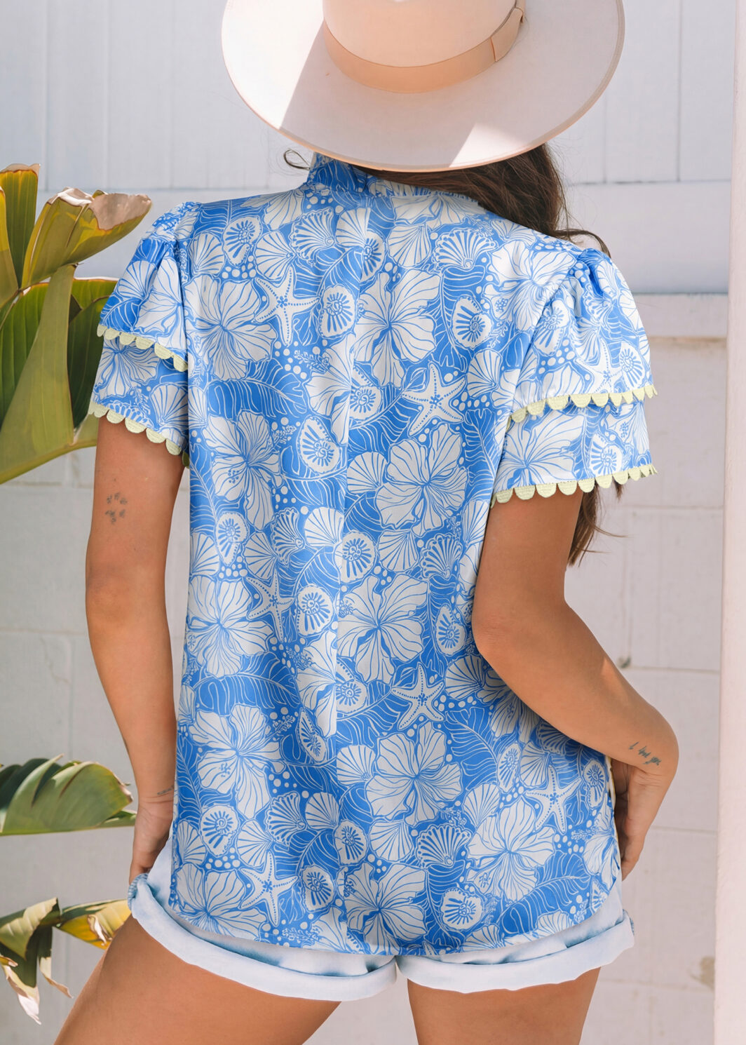 Sky Blue Oceanic Floral Print Scalloped Trim V Neck Short Sleeve Blouse