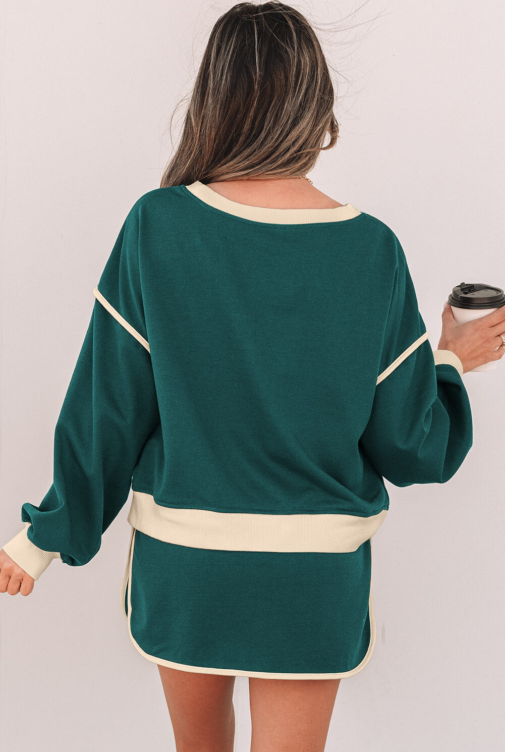 Evergreen Color Contrast Loose Pullover and Lace-up Waist Skort Set