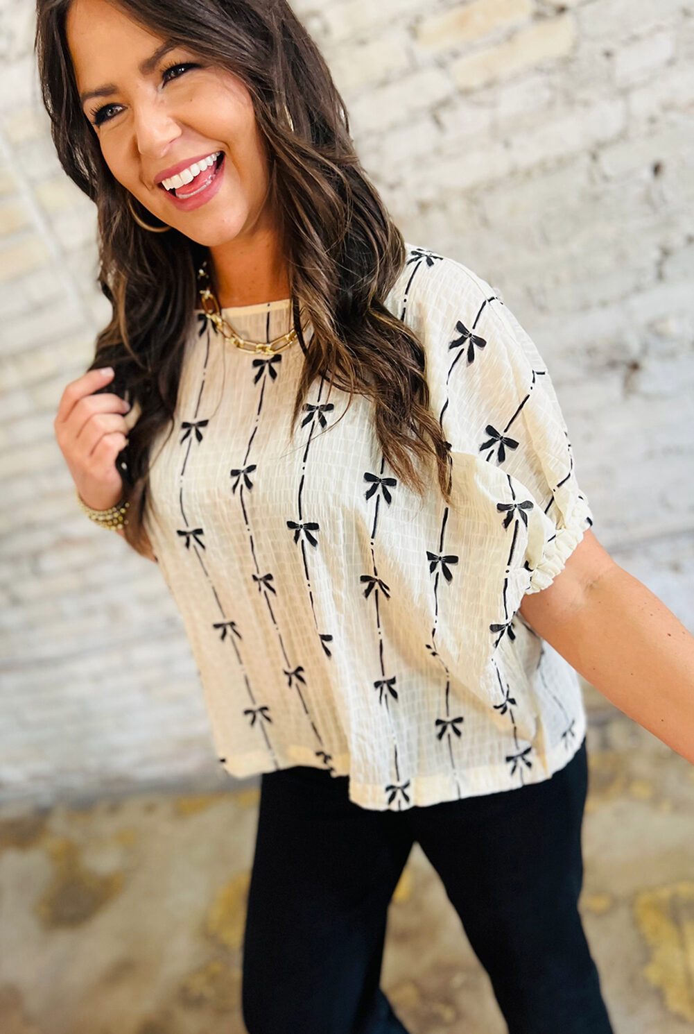 Beige Bow Print Puff Short Sleeve Top
