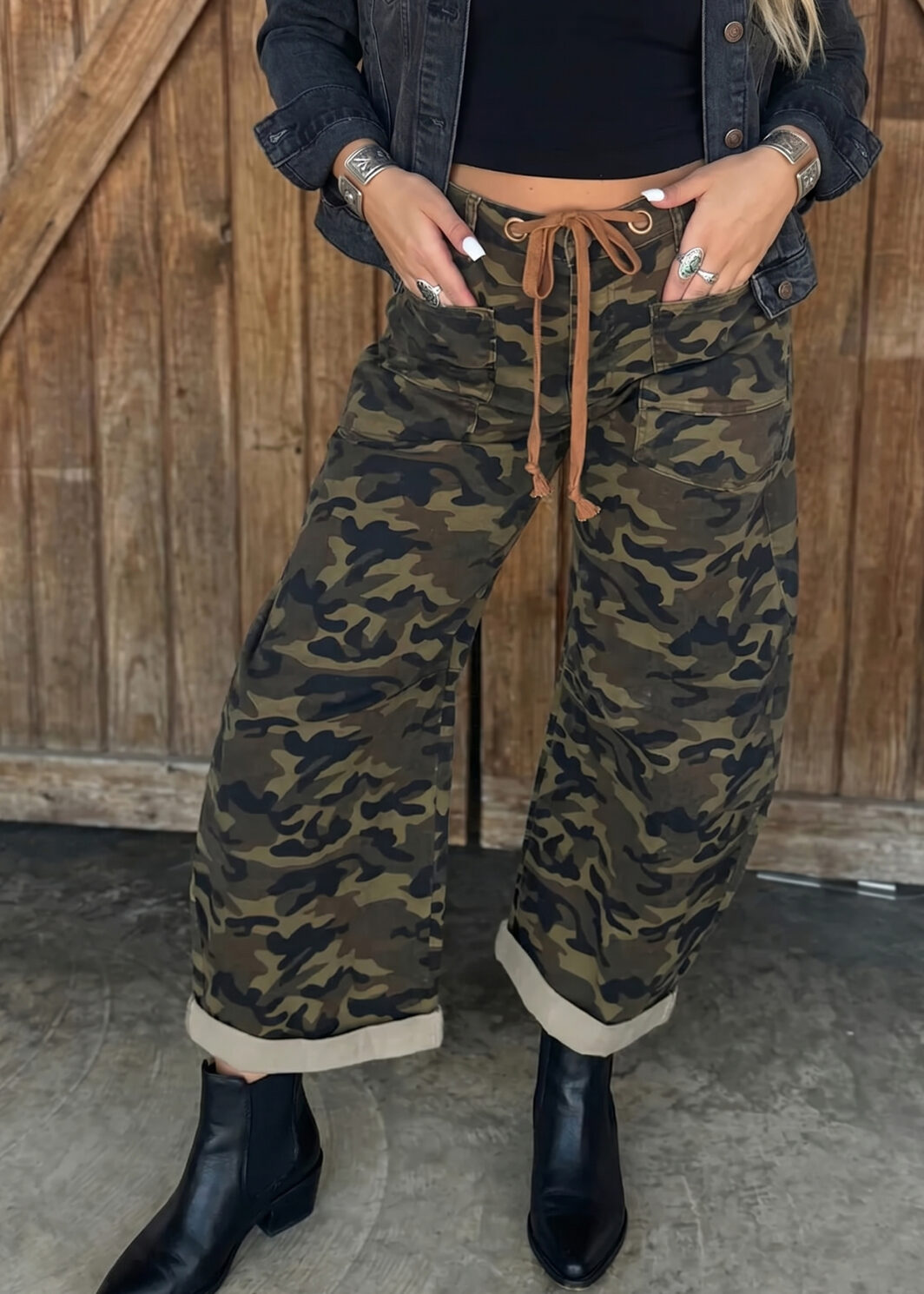 Multicolour Camouflage Print Retro Grommet Tie Waist Loose Jeans