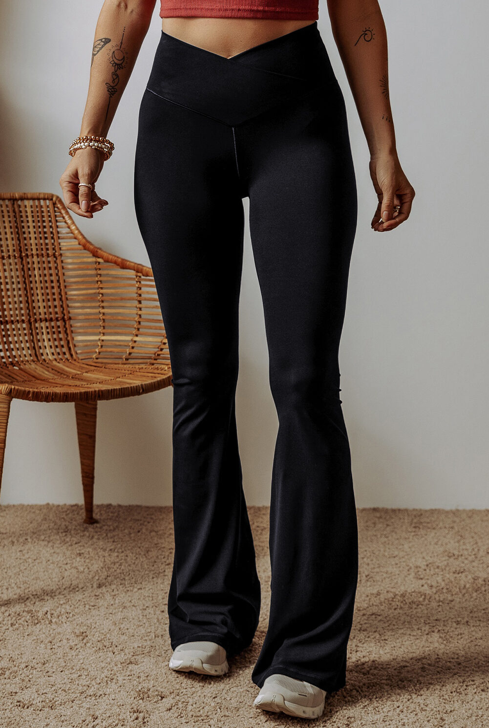 Black V Shape High Waist Flared Leggings