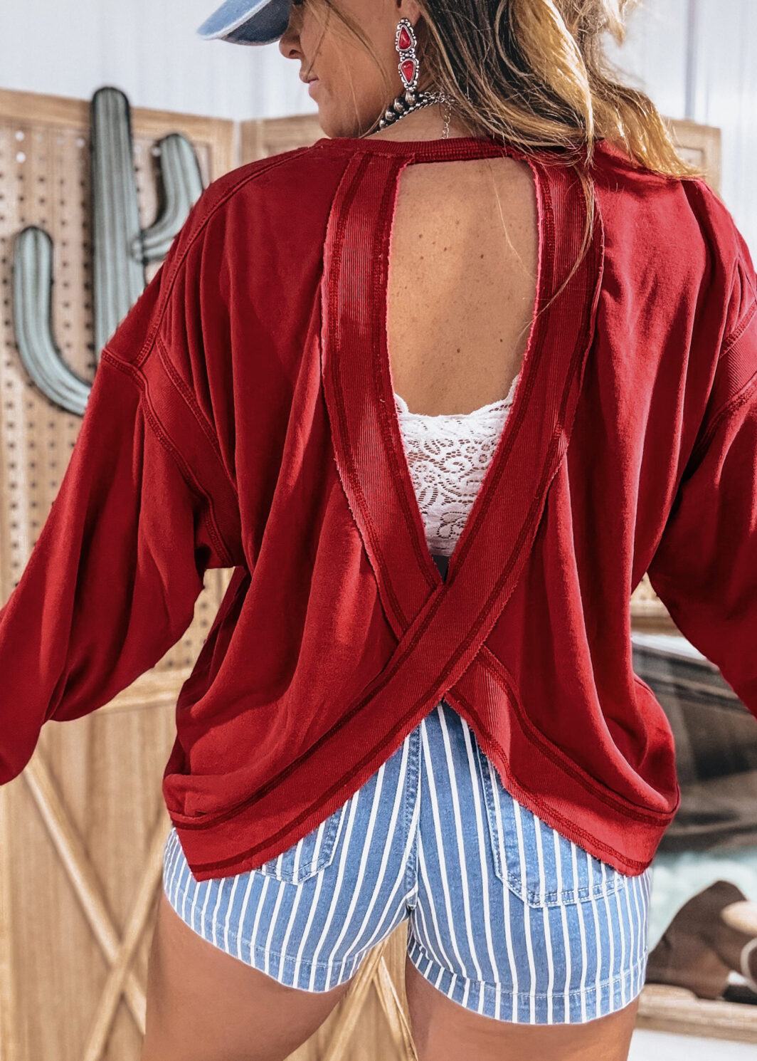 Racing Red Ribbed Detail Drop Shoulder Cutout Back Sweatshirt